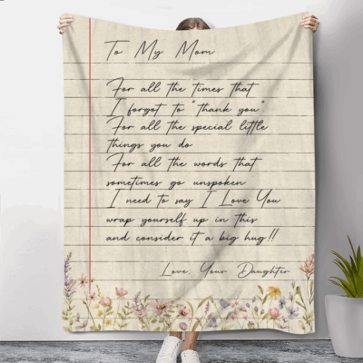 Personalized Letter to Mom Blanket with heartfelt message from daughter or son, sentimental fleece throw, Christmas or birthday gift for mother.
