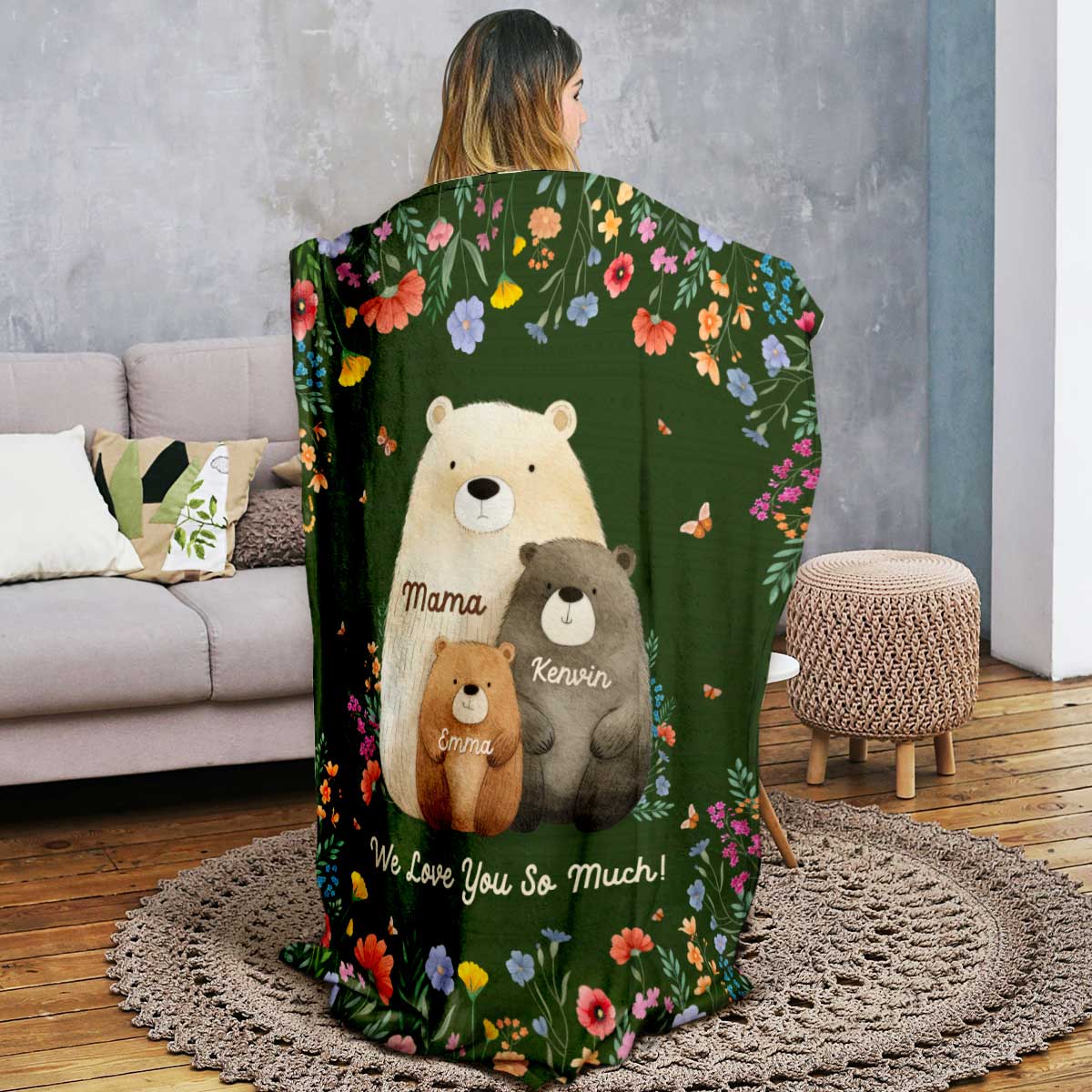 Personalized Mama Bear blanket with kids’ names, cozy fleece mom gift for Christmas, birthday, or Mother’s Day, sentimental keepsake from children.