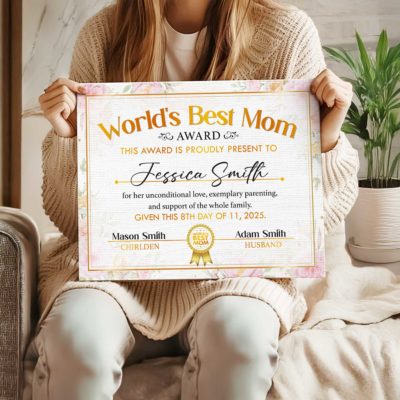 Personalized Mom Certificate Canvas with “World’s Best Mom” title and family names, a heartfelt Christmas or birthday gift for mom.
