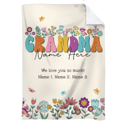 Personalized Grandma Blanket with floral design and grandchildren’s names, custom Christmas or birthday gift for Grandma.