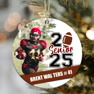 Football Senior Ornament 2025 – American Football Christmas Gift featuring player photo, name, and jersey number. Personalized Christmas gift for football players, coaches, or proud parents - the perfect way to honor their final season and celebrate the holidays.