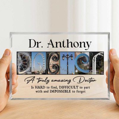 Personalized doctor acrylic plaque with custom name, modern medical office desk decor, thoughtful appreciation gift for doctors.