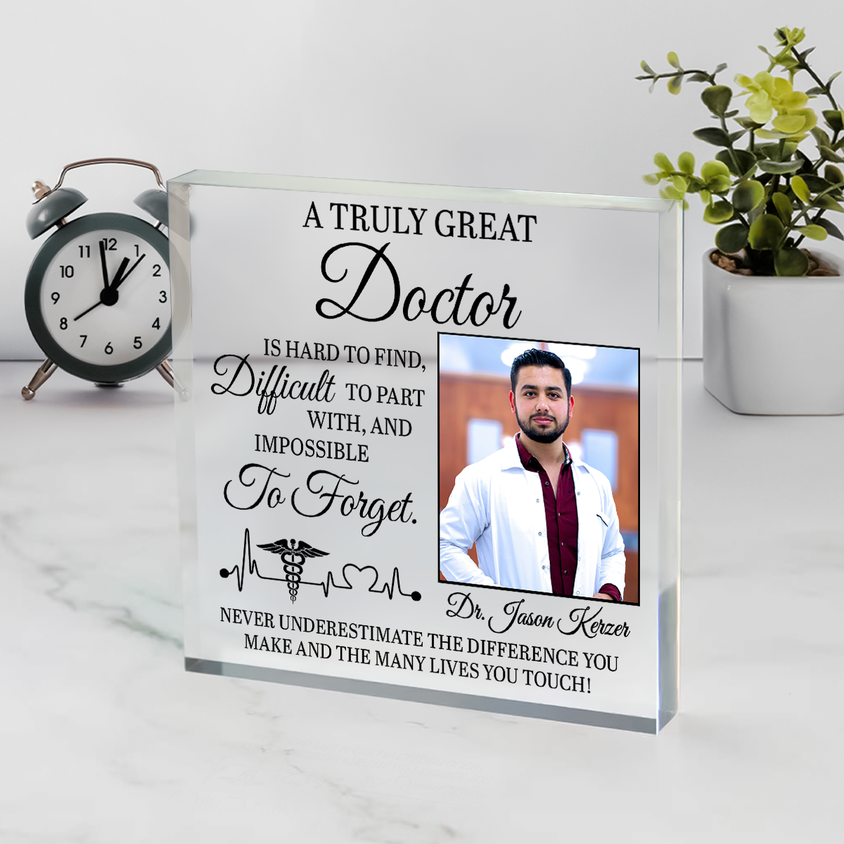 Personalized doctor retirement acrylic plaque with custom name and message, medical appreciation keepsake gift for retiring doctor.