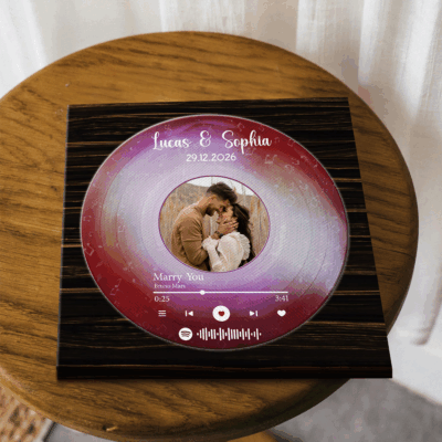 Personalized vinyl record canvas art with custom photo – romantic Valentine’s music wall art keepsake for couples.