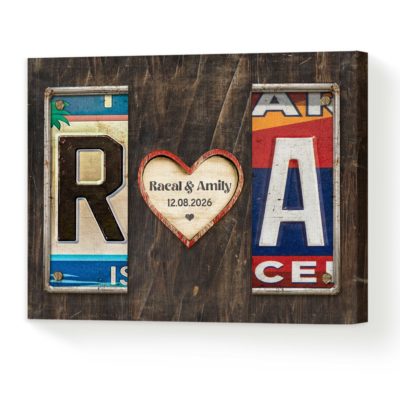 Personalized license plate heart sign with custom names and date – rustic Valentine’s Day, wedding, or anniversary gift for couples.