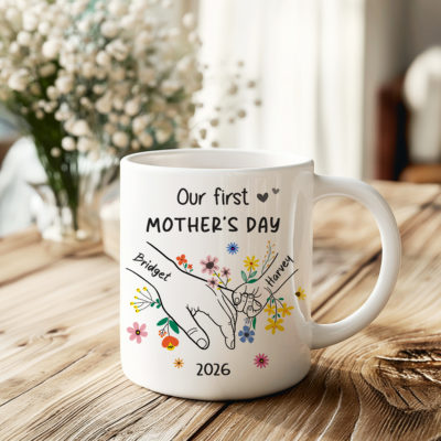 Personalized First Mothers Day Mug - Custom Mommy Gift with Baby Name - New Mom Coffee Cup 2026 - Cute Floral Mom Keepsake Gift