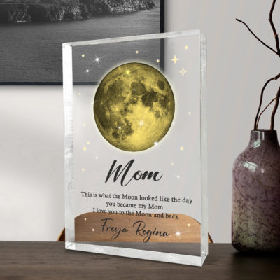 Custom Moon Phase Gift for Mom with custom date and celestial design, Mother’s Day gift for mom, “the day you became my mom” keepsake.