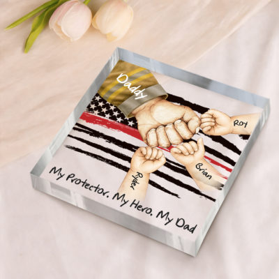 Personalized Firefighter Dad Acrylic Plaque – Thin Red Line Father's Day Gift - Custom Fist Bump Gift with Children's Names